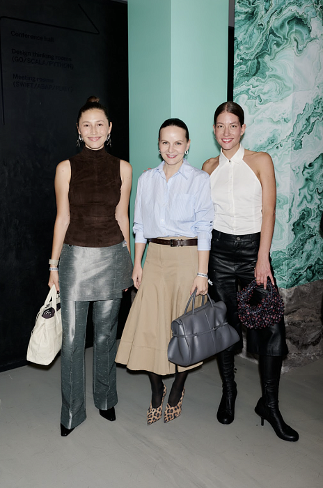 Александра Жаркова, Татьяна Фомичева и Анна Автайкина фото № 6