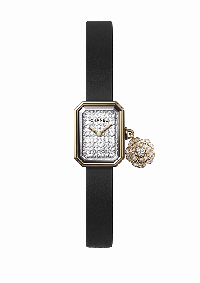 Камелии для Мадмуазель: новые часы и кольцо Chanel фото № 3
