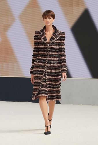 Chanel Couture осень-зима 2022/23 фото № 5