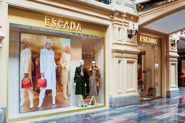 Открытие бутика ESCADA в ГУМе, новая коллекция Burberry и другие новости индустрии моды фото № 6