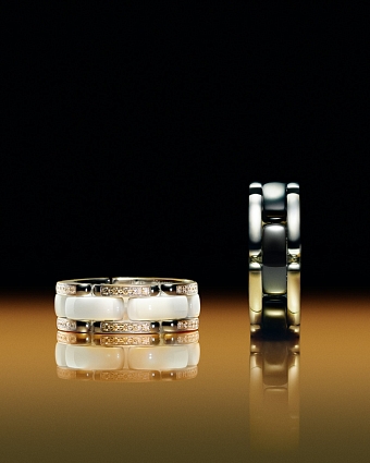 Кольца Chanel Ultra из белого золота и черной керамики фото № 7