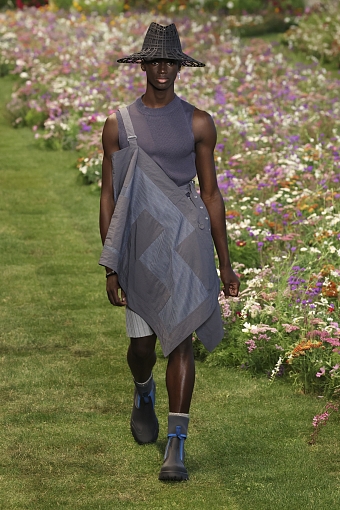 Dior весна-лето 2023 фото № 1