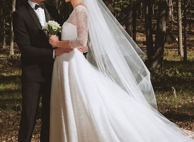 Карли Клосс в свадебном платье Dior: все детали образа