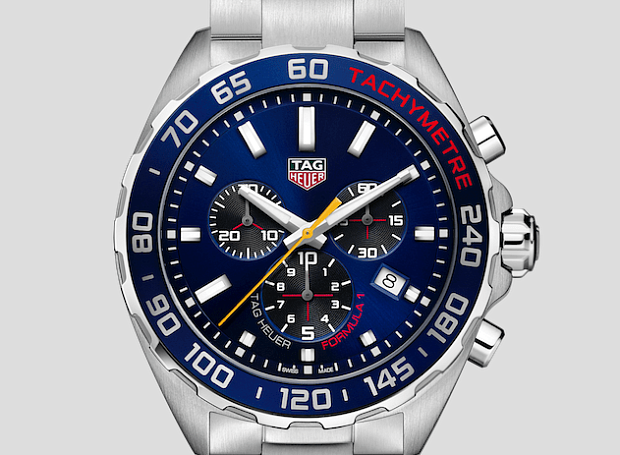 TAG Heuer создали модель часов с автогоночной командой Aston Martin Red Bull Racing