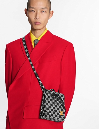 Louis Vuitton выпустили новые сумки XS Handbags фото № 5