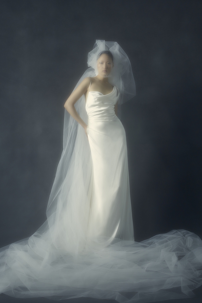 Свадебное платье из новой коллекции Vivienne Westwood фото № 3