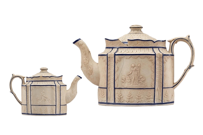 Чайник с изображениями римских богинь. Йоркшир. Дандердейл и компания. 1800-1820 гг. ГИМ фото № 2