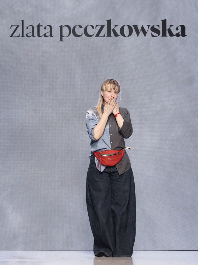 «В России любят быть модными и умеют быть модными»: дизайнеры о трендах и главной фешен-площадке страны фото № 1