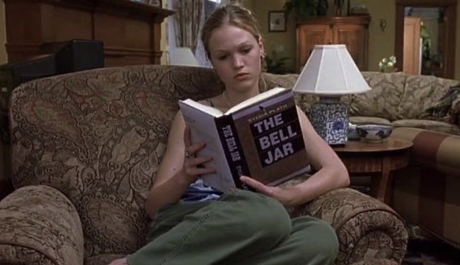 Почему старые книги обретают вторую жизнь в соцсетях и кого мы в них узнаем сейчас? фото № 3