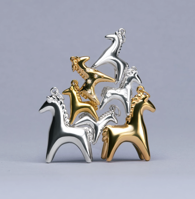 Fashion-дайджест: премиальная линия muus, новогодний дроп Qari Qris и другие новости фото № 6