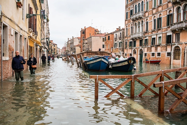 Выше воды: как Венеция пережила самое сильное наводнение за прошедшие полвека фото № 1