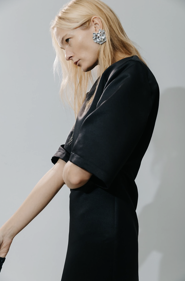 Fashion-дайджест: новогодняя коллекция «Хохлома», ASKENT х LUDA NIKISHINA и другие новости фото № 10