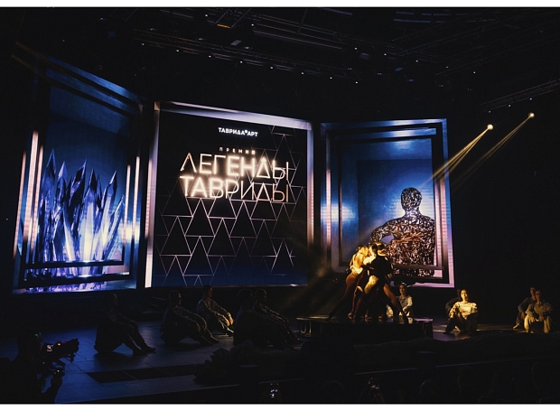 Голос поколения: как молодые творцы выбирают свою Легенду