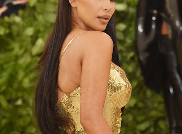 Голливудские лайфхаки: раскрыт секрет роскошных волос Ким Кардашьян