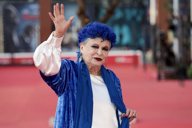 Итальянская актриса Лючия Бозе скончалась от коронавируса фото № 3