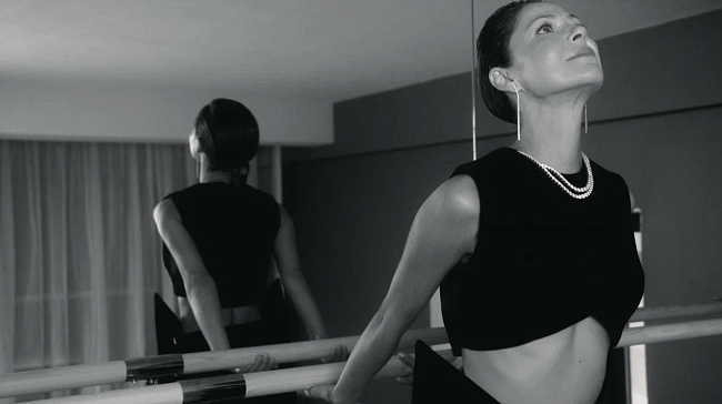 Елена Лядова: «Жизнь — это действие. И действие это бесконечно, поэтому мы трансформируемся ежедневно» фото № 1