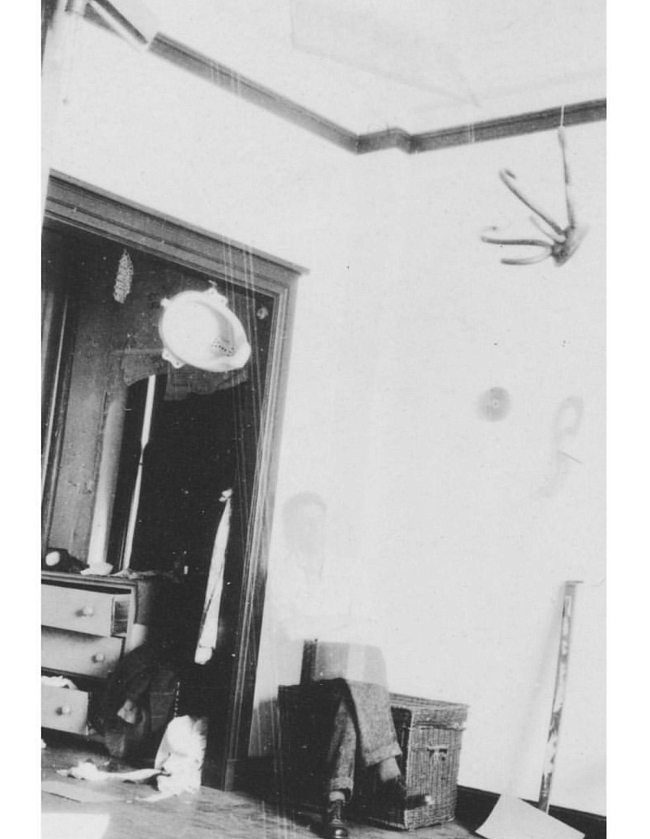 Henri-Pierre Roché; 'Marcel Duchamp's Studio at 33 West 67th Street, New York, 1918 фото № 2