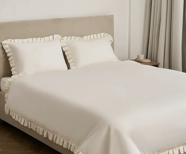 Interior-дайджест: новая линия пижам Delo design, коллекция фарфора «Хохлома» и капсула постельного белья Divnaya Iva фото № 4