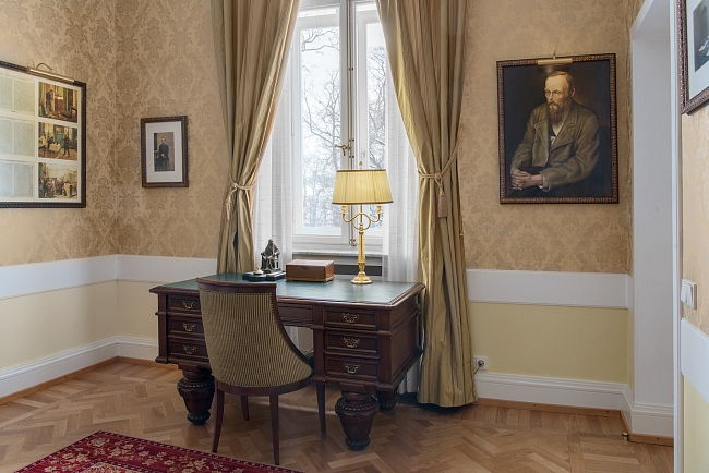 Люкс «Достоевский» в Гранд Отеле Европа фото № 3