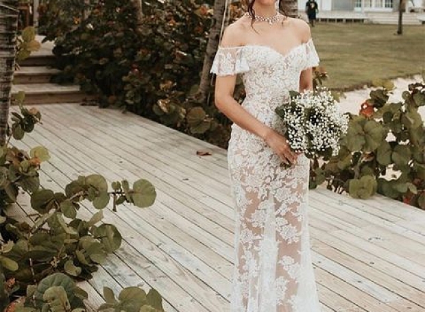 Свадьба топ-модели Шанины Шейк на Багамах: платье, туфли и украшения невесты