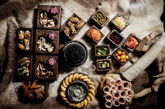 Гастро-неделя: праздник любви в Selfie, All Day x BLCV и сет «Сибирское застолье» в Manul фото № 3