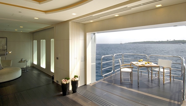 Откидной балкон на яхте Siren, фото: Nobiskrug фото № 5