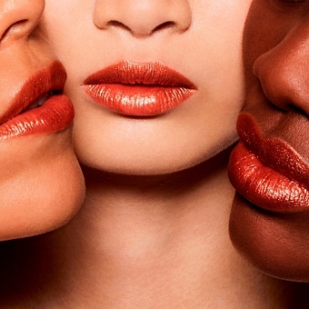 Пример макияжа губ с помадой Tom Ford Lip Spark фото № 11