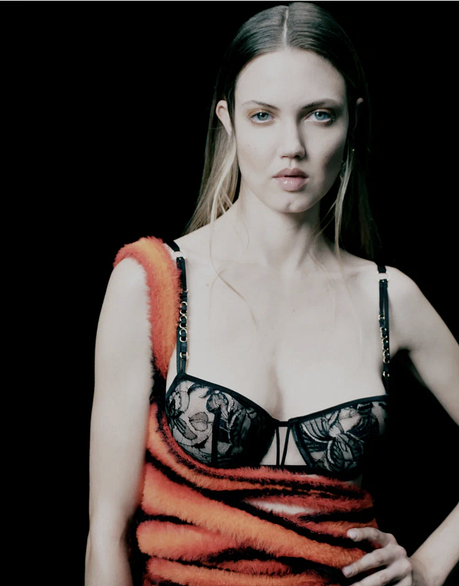 Fashion-дайджест: новый бренд CASA AL MARE, коллекция Furla SS’26 и другие новости фото № 6