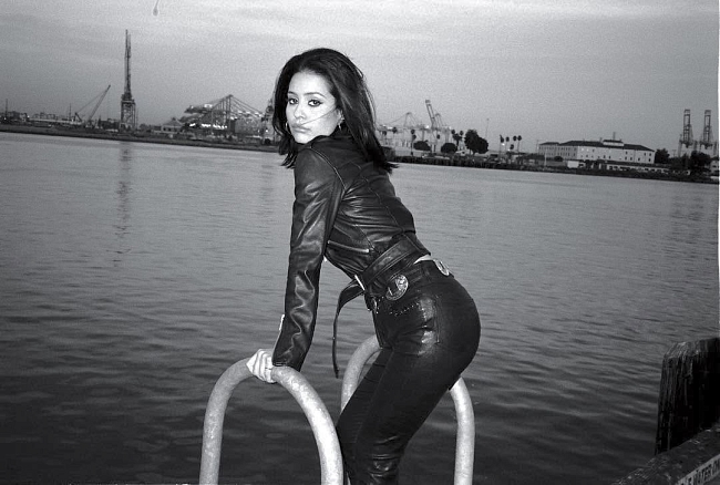 Почему мы любим Алексу Деми, хотя ее мало — и нужно ли ее больше? фото № 2