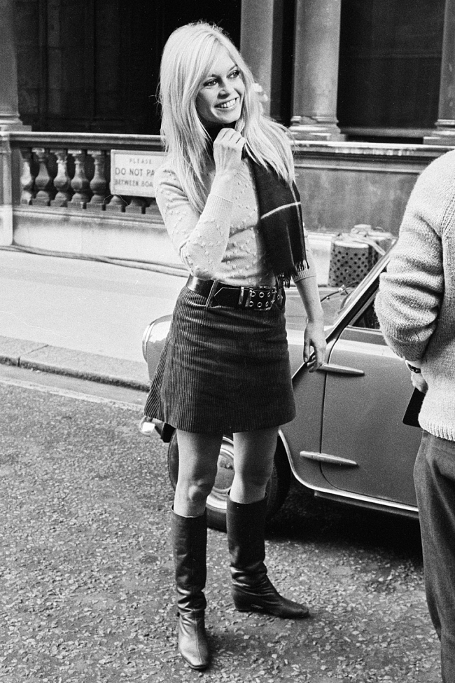 Брижит Бардо в Лондоне, 1966 фото № 1
