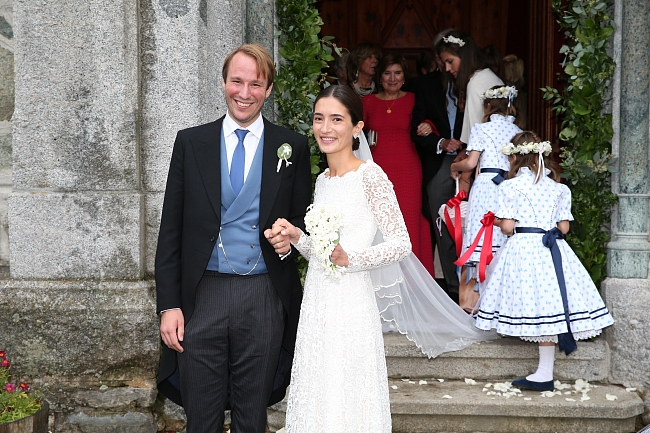 Баварский принц Константин женился на «простой» девушке фото фото № 1