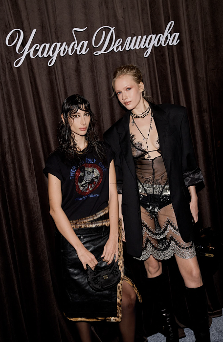 Эстер Гориловская и Елизавета Базыкина фото № 5