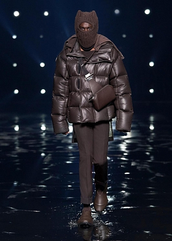 Givenchy осень-зима 2021/22 фото № 5