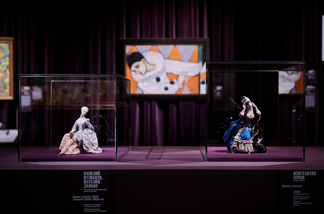 Свет в деталях. Юбилейный сезон Музея русского импрессионизма — «Под маской» фото № 5