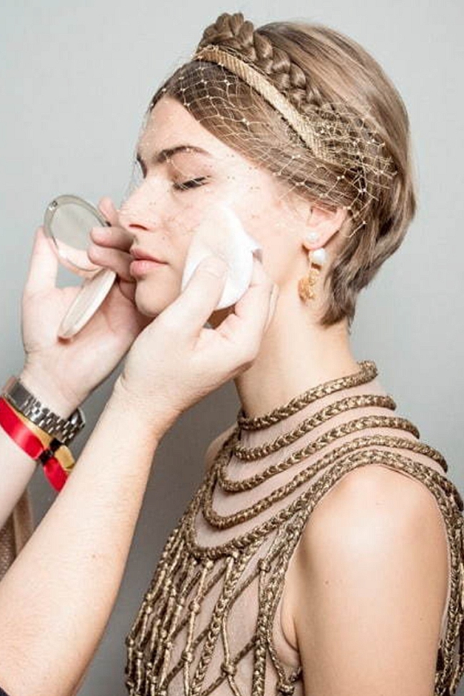 Как правильно подобрать тональный крем (фото: показ Dior весна-лето 2020) фото № 2