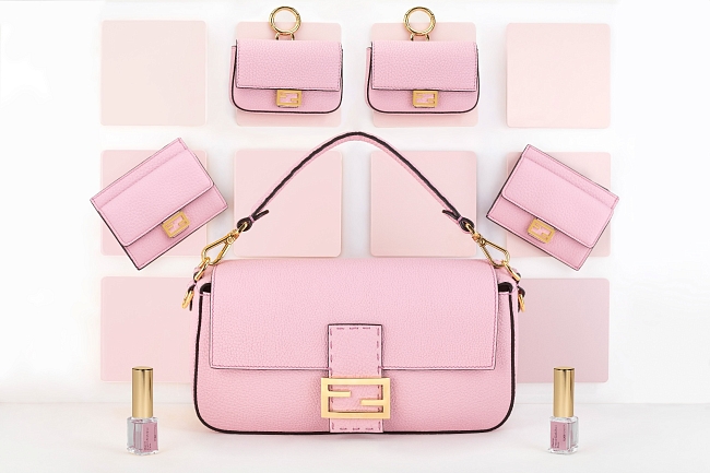 Fendi представили новую парфюмированную сумку Frenesia Pink фото № 1