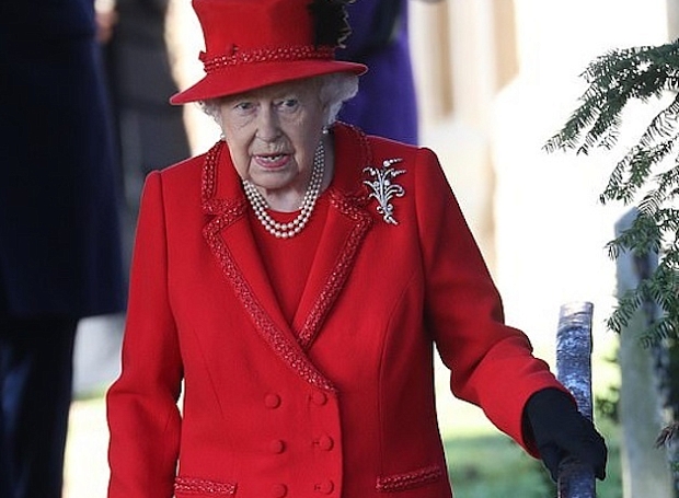 Королева чувствует себя намного лучше и с нетерпением ждет всю королевскую семью на Рождество
