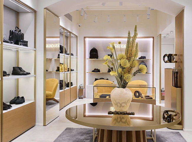 Fashion-дайджест: Время Перемен х Check Ya Head, новый бренд AMBIS и другие новости фото № 2