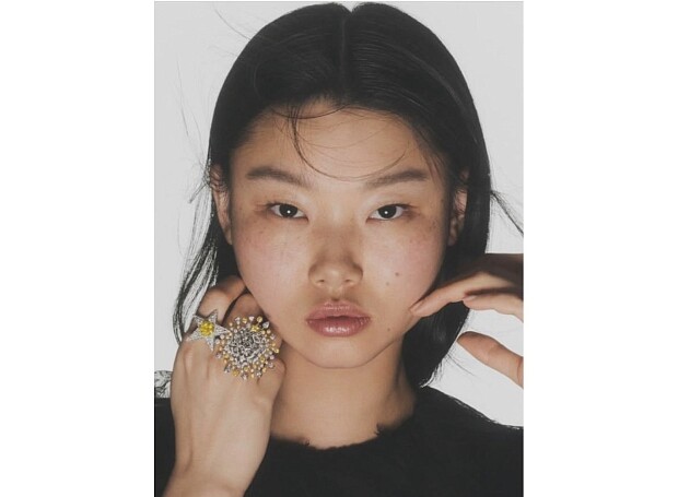 Перламутр, персиковый акцент, какао: трендовые оттенки помад осени-2025