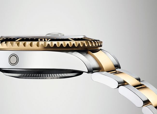 Надежный компаньон: Rolex выпустили часы для глубоководного плавания фото № 2