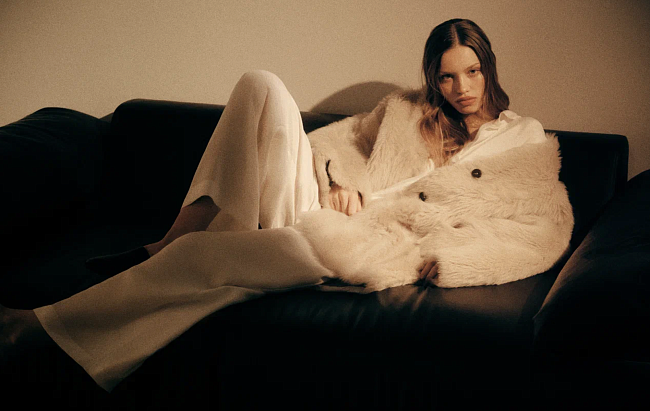 Fashion-дайджест: новогодняя коллекция FURLA, GRATE x CHOUX и другие новости фото № 10