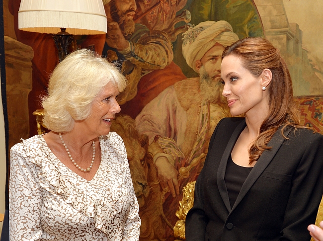 Герцогиня Камилла и Анджелина Джоли фото № 2