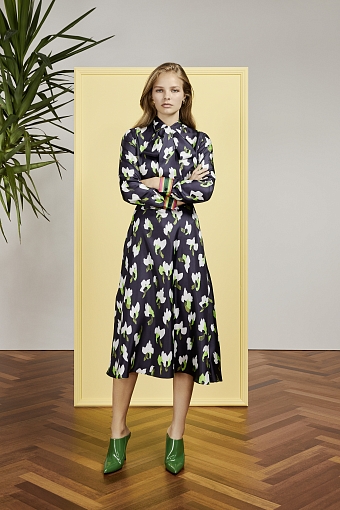 Escada pre-fall 2019 фото № 2