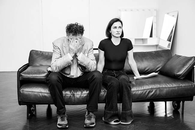 Спектакль «Одни во вселенной» фото № 8