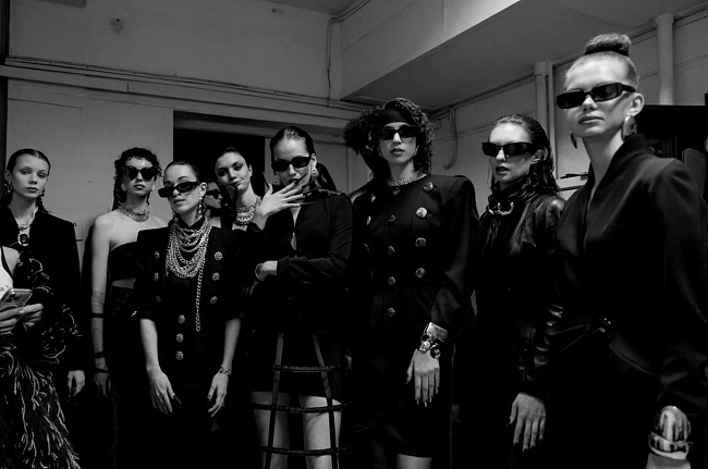 Модный дайджест: весенняя коллекция Offret, новый бренд «ГОША КАРЦЕВ» и другие новости фото № 10