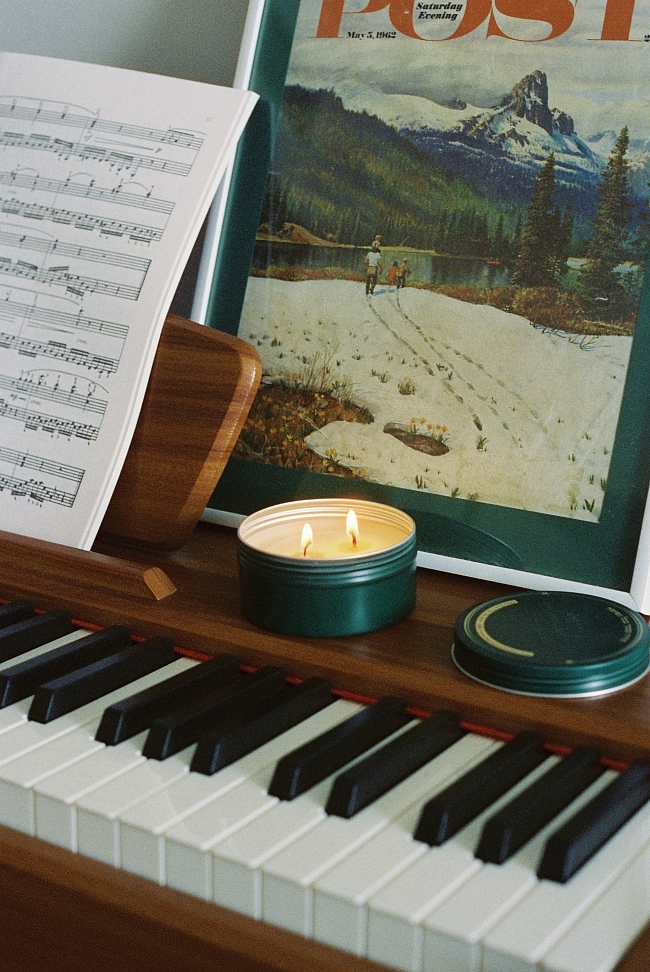 Бьюти-дайджест: открытие корнера Valmont в ЦУМе, новогодние ароматы свечей Zielinski & Rozen и новый аппарат в Swiss Beauty Clinic фото № 3