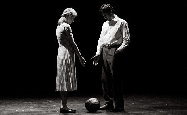 Что-то происходит: экспериментальные спектакли, на которые стоит сходить фото № 4