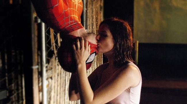 По следам «Человека-паука»: самые романтичные поцелуи в кино фото № 1