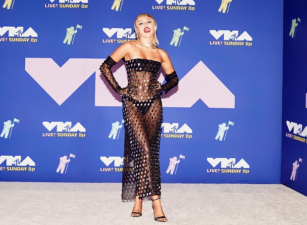 Самые яркие и запоминающиеся образы звезд на MTV VMA 2020