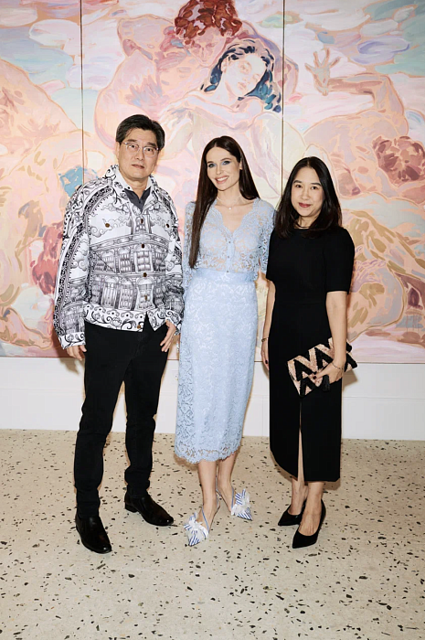 Посол королевства Таиланд Сасиват Вонгсинсават с супругой и Полина Аскери фото № 9